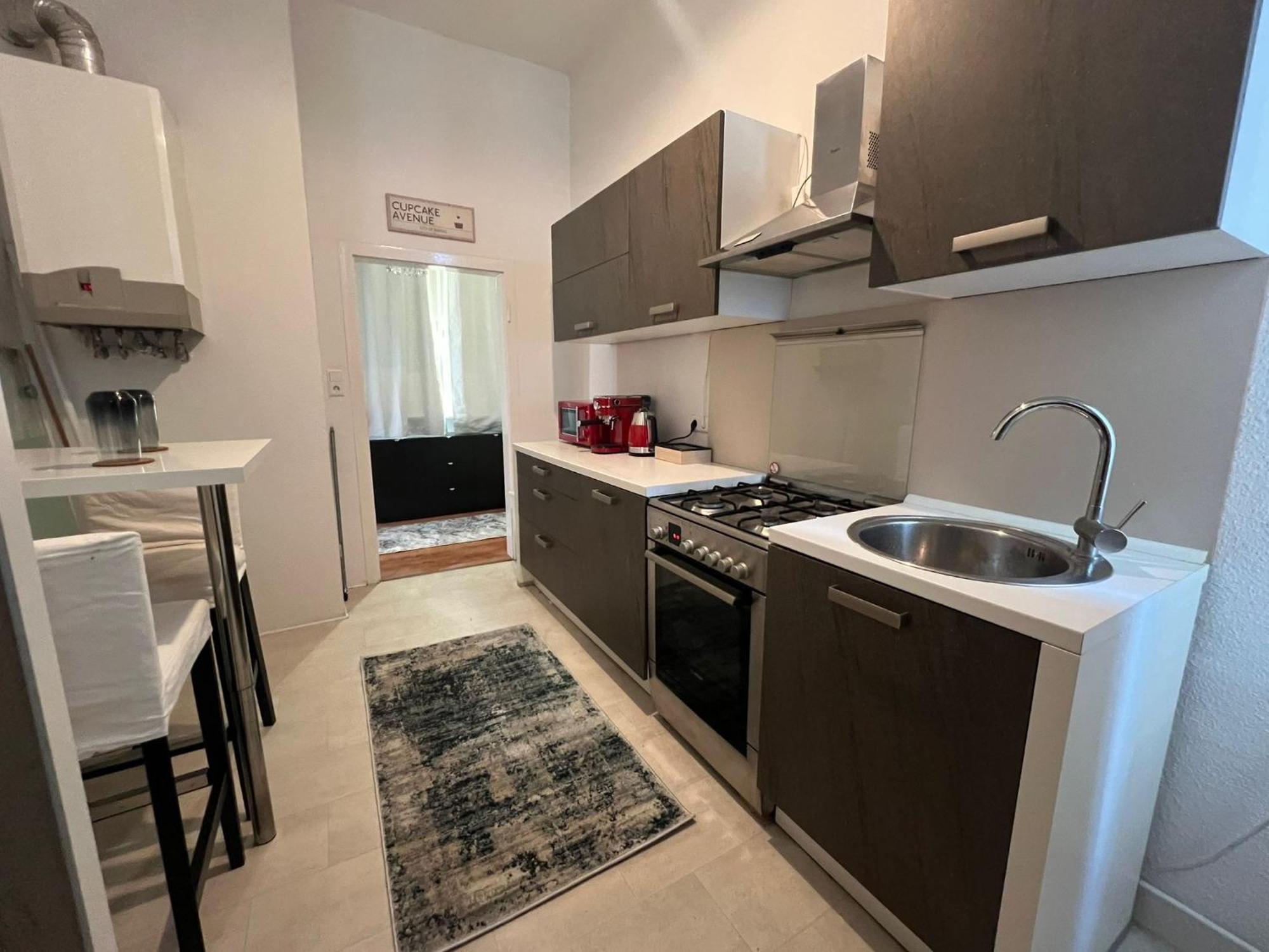 Luxury ,2 Room, Elite Location, 2 Lcd Tv Apartment